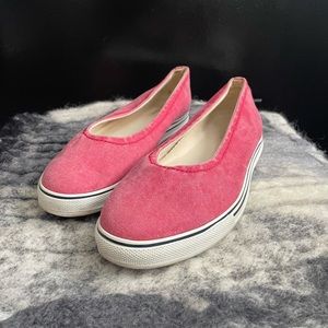 L.L. Bean Slip On Flats in a Pink/Red Sunwashed Canvas Color! Size 8.5